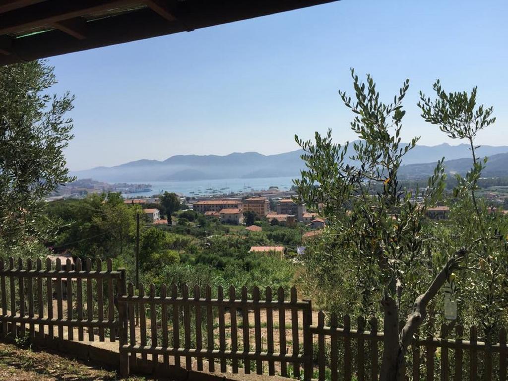 Appartamenti Bellavista By Helloelba Портоферайо Стая снимка