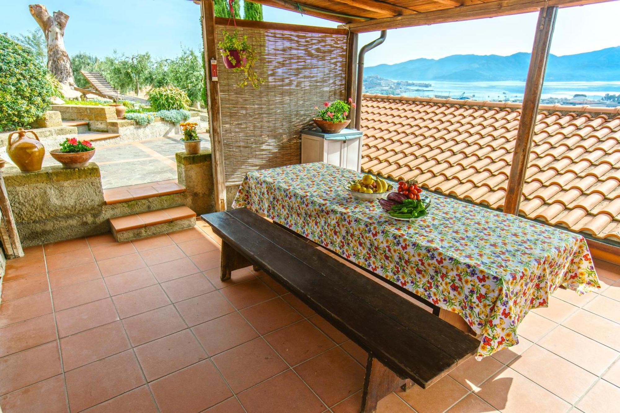 Appartamenti Bellavista By Helloelba Портоферайо Екстериор снимка